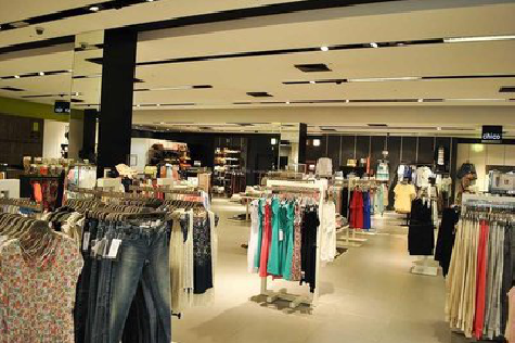 长宁县商场里的店面怎么装修？